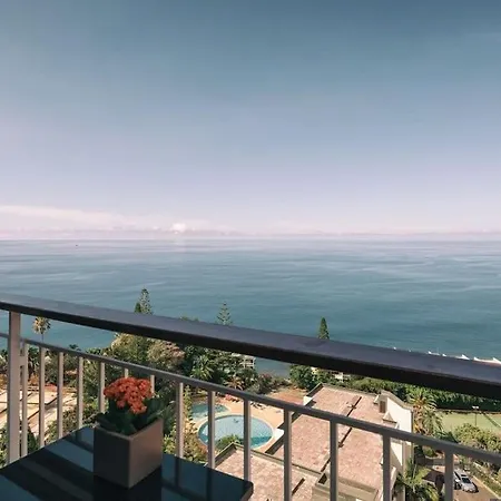 Apartment Sunny Bayhill With Swimming Pool *