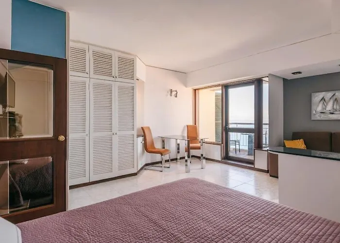 Apartament Sunny Bayhill With Swimming Pool Funchal (Madeira)