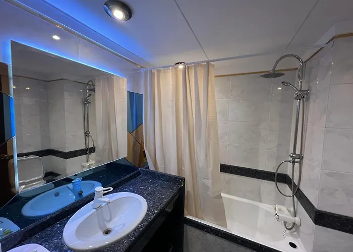 Sunny Bayhill With Swimming Pool Apartament Funchal (Madeira)