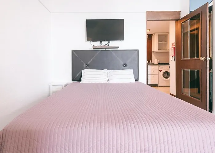 Sunny Bayhill With Swimming Pool Funchal (Madeira)